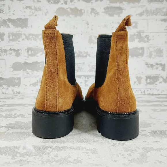 NEW Caslon Miller Brown Suede Pull On Water Resistant Lug Chelsea Bootie A460 - Picture 6 of 11